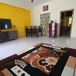 Tirupati Homestay - 2Bhk Ac Family Apartments Near Alipiri And Kapilatheertham - Walk To A2B Veg Restaurant - Wifi - Android Tv - Easy Access To Tirumala