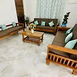 Tirupati Homestay - Shilparamam - Luxury Ac Apartments By Stayflexi - Fast Wifi, Kitchen, Android Tv - Walk To Ps4 Pure Veg Restaurant - Easy Access To Airport, Railway Station And To All Temples