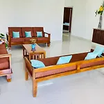 Tirupati Homestay - Ragunatha Resorts - 3Bhk Ac Apartments For Large Families - Free Breakfast - Flyover To Alipiri Gate - Wifi - Android Tv - - Easy Access To Visit All Temples