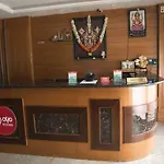Oyo 668 Hotel Slv Grand