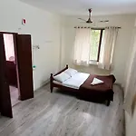 Haritha Apartments, Helpful Staff, Near Bus & Railway Station, Geyser, Tv, Best Priced Family-Only Apartments In Tirupati, Big Families, Groups Welcome