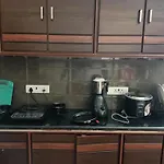 Four Seasons Home Stay