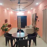 Ruhithahomestay- Ac Rooms-Free Wifi- Android Tv - Near To Alipiri- Door Service