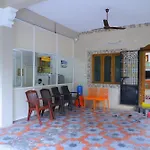 Nanda Mohan Homestay- Luxuries Ac Apartment Close To Alipiri Foothills-Kapila Teertham And Iskcon Temple