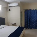 Srinivasa Hotel
