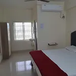 Srinivasa Hotel