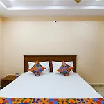 Fabhotel Chandu\'S Boutique - Nr Bus Stand