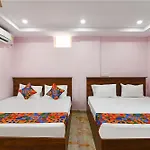 Fabhotel Chandu\'S Boutique - Nr Bus Stand