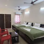 Hotel Vishnu Grand