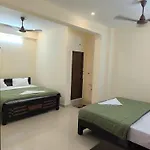 Hotel Vishnu Grand