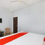 Capital O Sai Golden Rooms