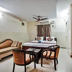 Fabhotel Aditya Yatri Nivas - Nr Tirupati Railway Station