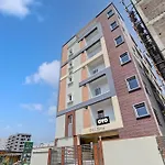 Hotel O Pvs Home Stay