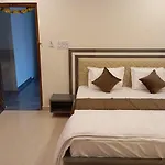 Aadya Inn New Luxury Hotel
