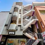 Hotel O Sai Ganesh Deluxe Lodge