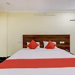 Collection O Srinivasa Residency
