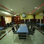 OYO 1843 Hotel PLR Kandy