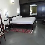 Hotel Mayura