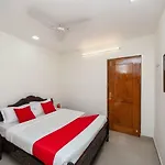 Oyo 26677 Pmr Guest Inn