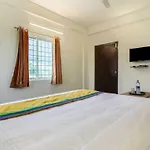Itsy Hotels Riyas Grand