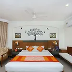 Oyo 1081 Hotel Sindhu International