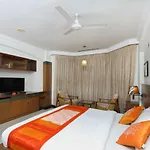 Oyo 1081 Hotel Sindhu International