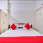 Spot On 63027 Slv Residency