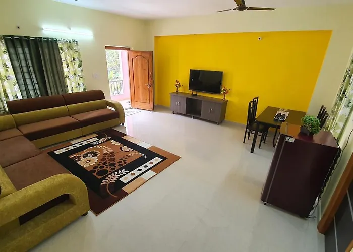 Tirupati Homestay - 2Bhk Ac Family Apartments Near Alipiri And Kapilatheertham - Walk To A2B Veg Restaurant - Wifi - Android Tv - Easy Access To Tirumala