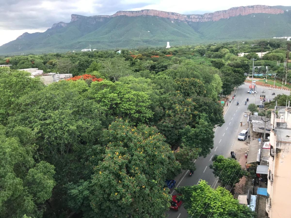Sri Balaji Residency Homestay *
