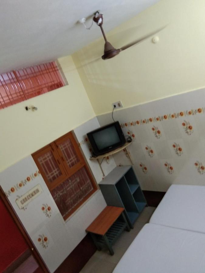 Lodge Sriram Tirupati