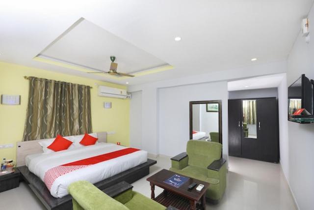 Gr Residency Hotel 2*