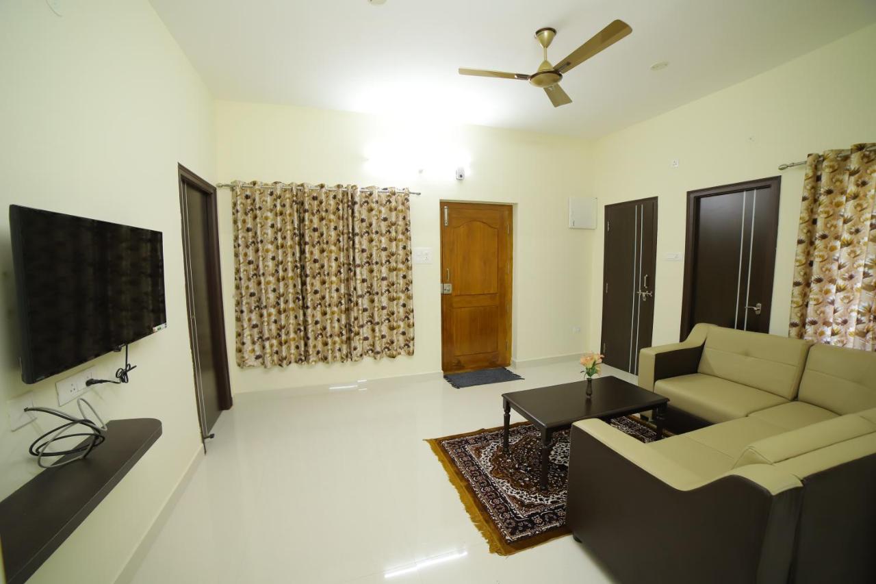Apartment Taj Homes *