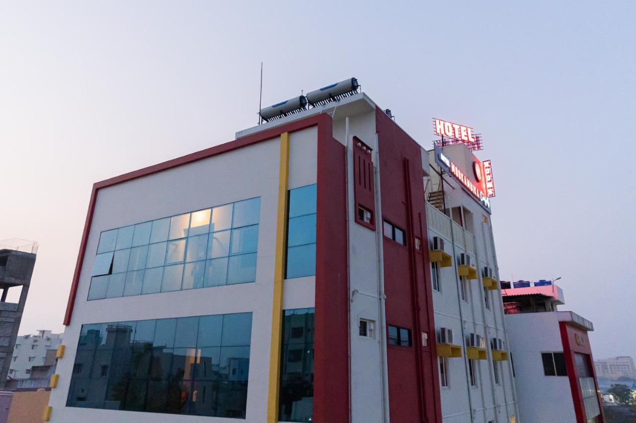 Mookambika Comforts Hotel