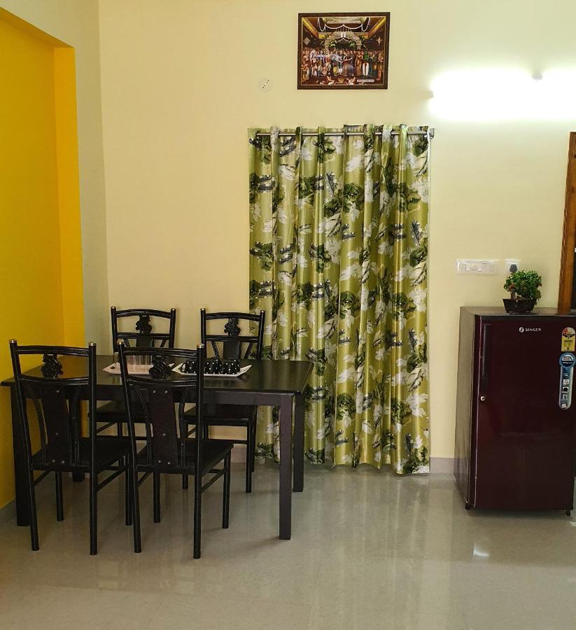 Homestay: 2bhk Family With Ac Near Alipiri * Tirupati
