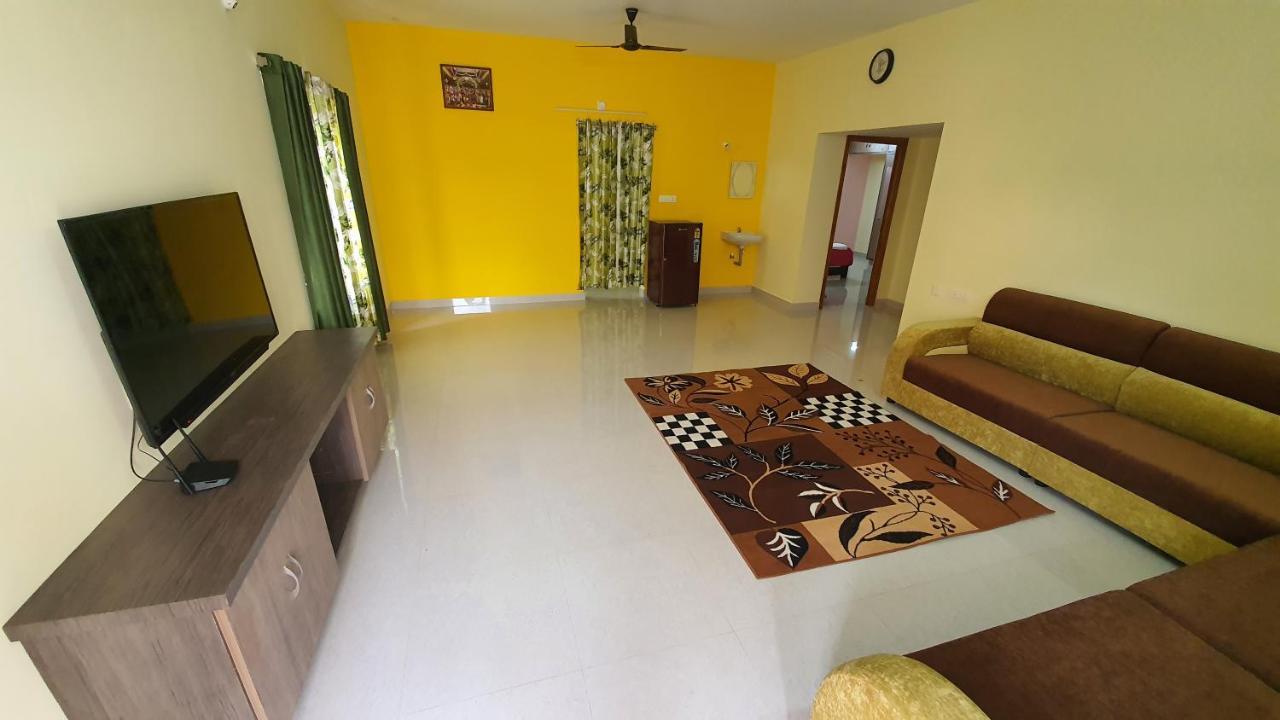 Apartment Homestay: 2bhk Family With Ac Near Alipiri Tirupati
