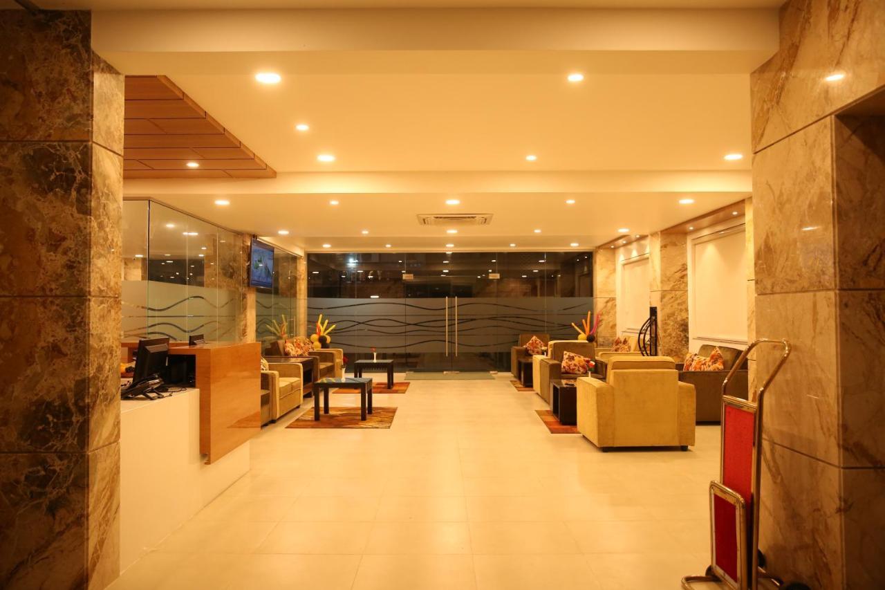 Mg Iris Hotel