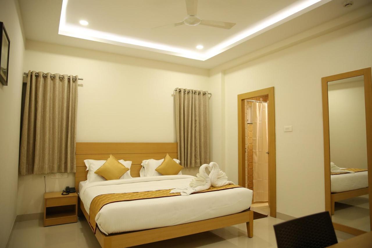 Mg Iris Hotel