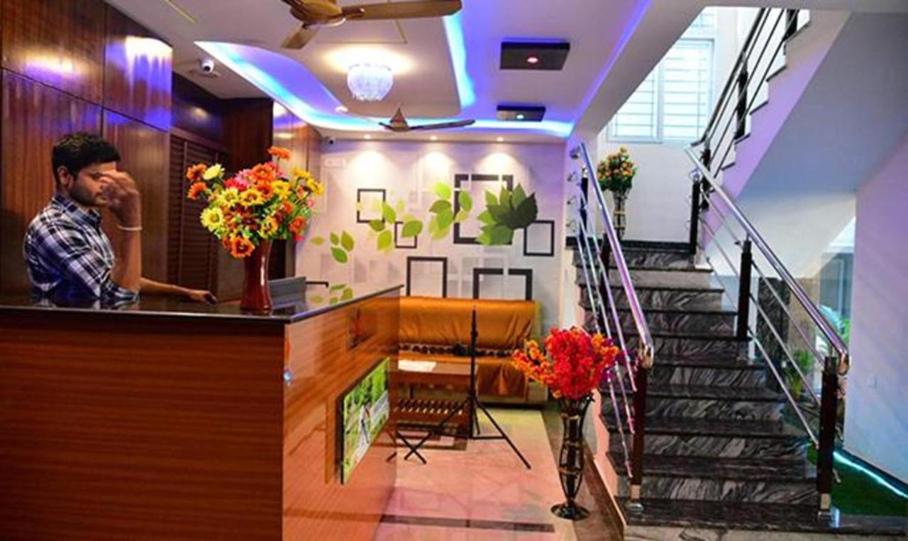 Hotel Fabhotel Nb Venkateswara Grand Inn Tirupati