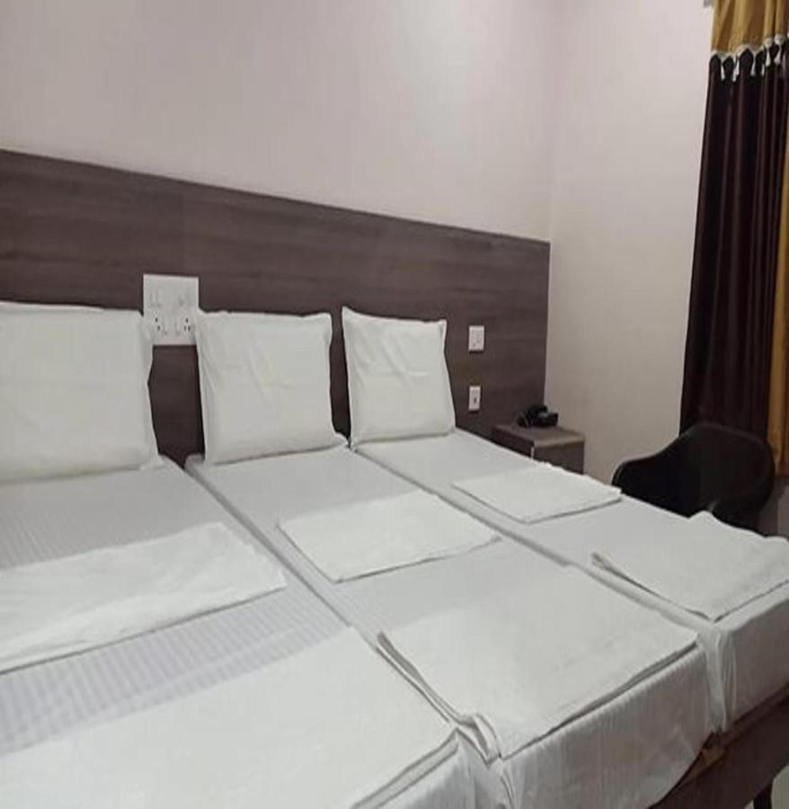 Fabhotel Nb Venkateswara Grand Inn