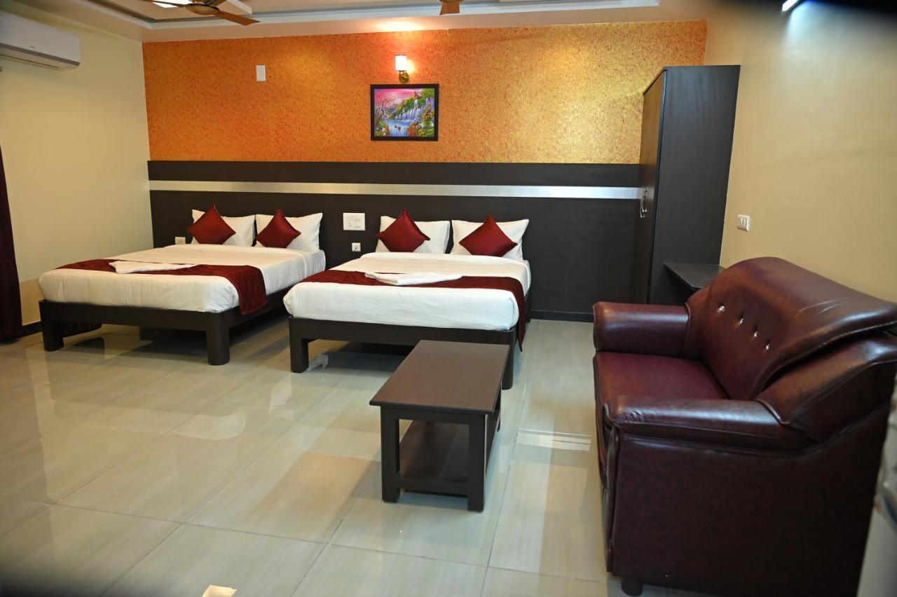 Treebo Sripadha Residency Alipiri Road 3* Tirupati