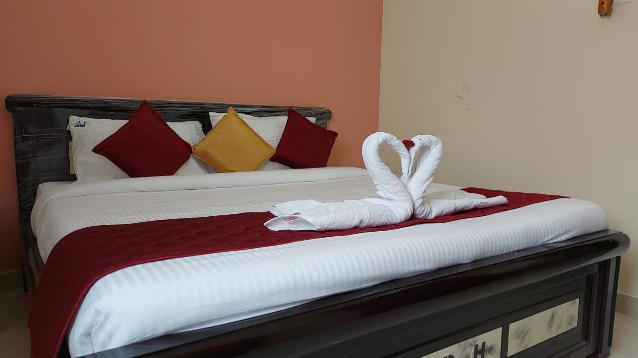 Apartment Sumukha Divine Holidays Tirupati