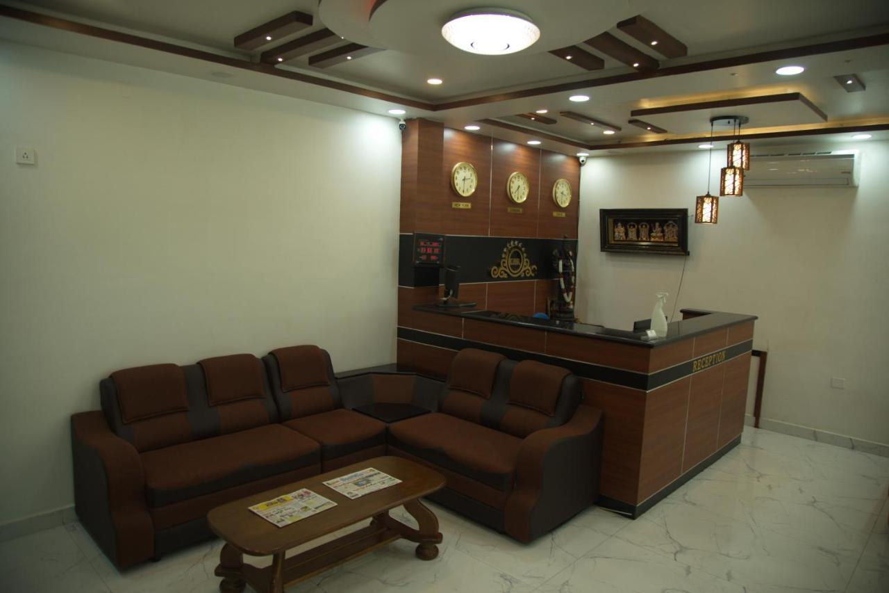 Hotel Kbr 2*