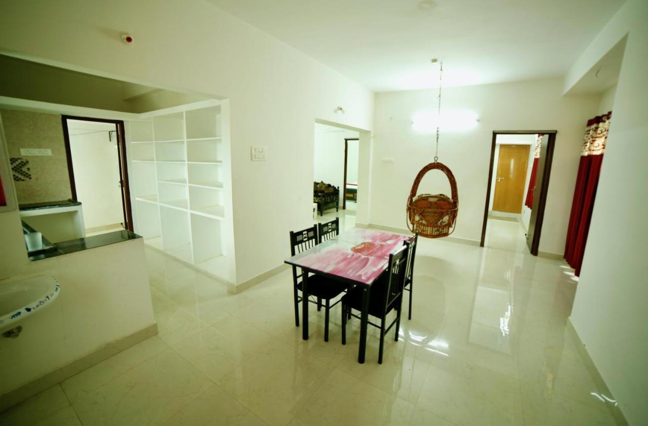 Apartment Truelife Homestays: Furnished 2bhk With Ac Near Tirumala Temple