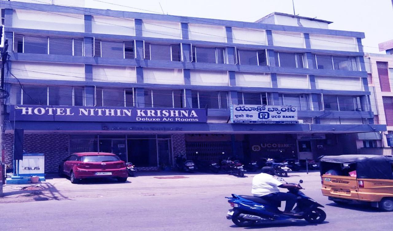 Nithin Krishna Tirupati, Opp Vishnu Nivasam, Walkable Distance From Railway Station 2*