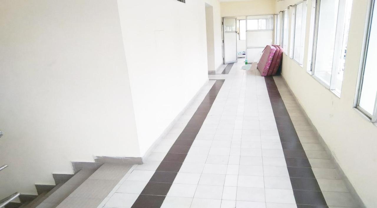 Nithin Krishna Tirupati, Opp Vishnu Nivasam, Walkable Distance From Railway Station 2*