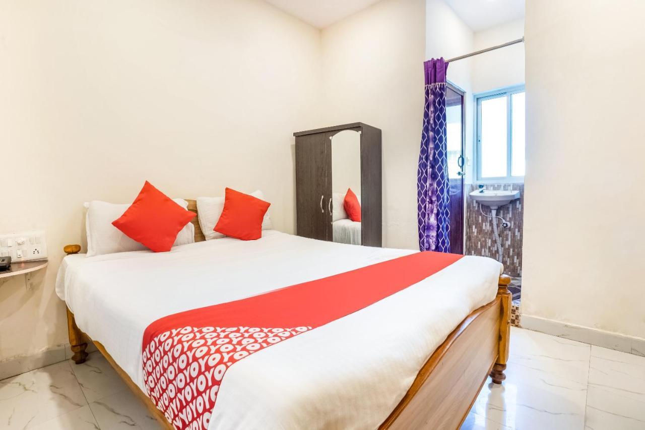 Oyo 27936 Welcome 3* Tirupati