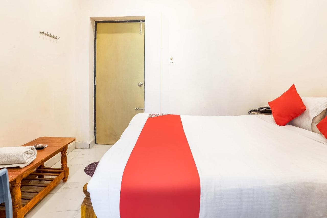 Hotel Oyo 27936 Welcome Tirupati