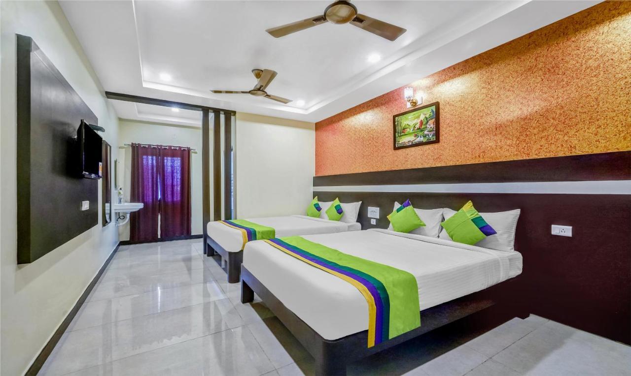 Hotel Treebo Sripadha Residency Alipiri Road