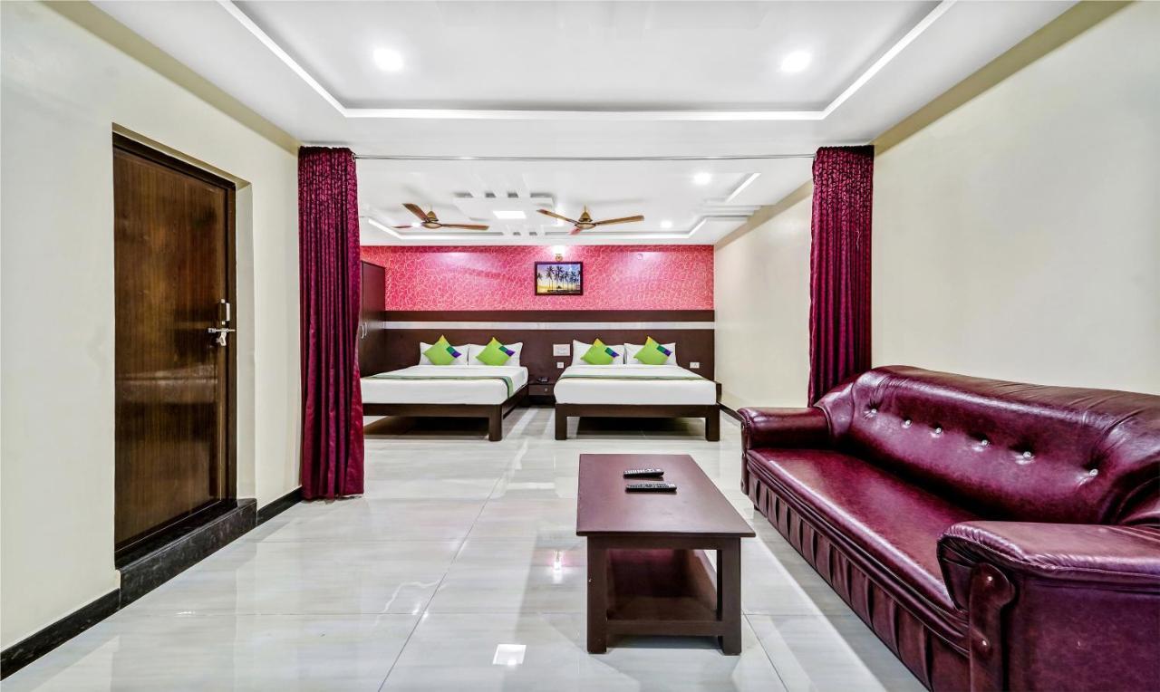 Hotel Treebo Sripadha Residency Alipiri Road 3*