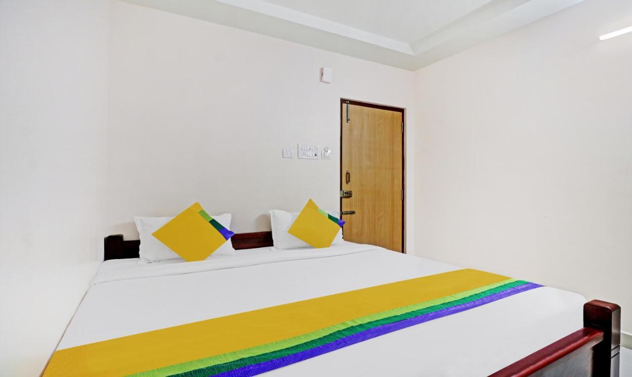 Itsy By Treebo - Vardhan 3* Tirupati